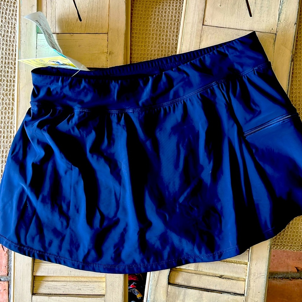 NWT PENBROOKE SWIM SKIRT
